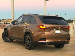 Plug-in Hybrid Review: 2025 Mazda CX-70 PHEV