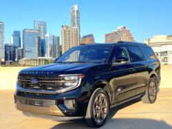 Premium SUV Review: 2025 Ford Expedition King Ranch 4x4