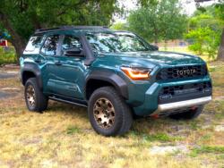 Off-road SUV Review: 2025 Toyota 4Runner Hybrid Trailhunter